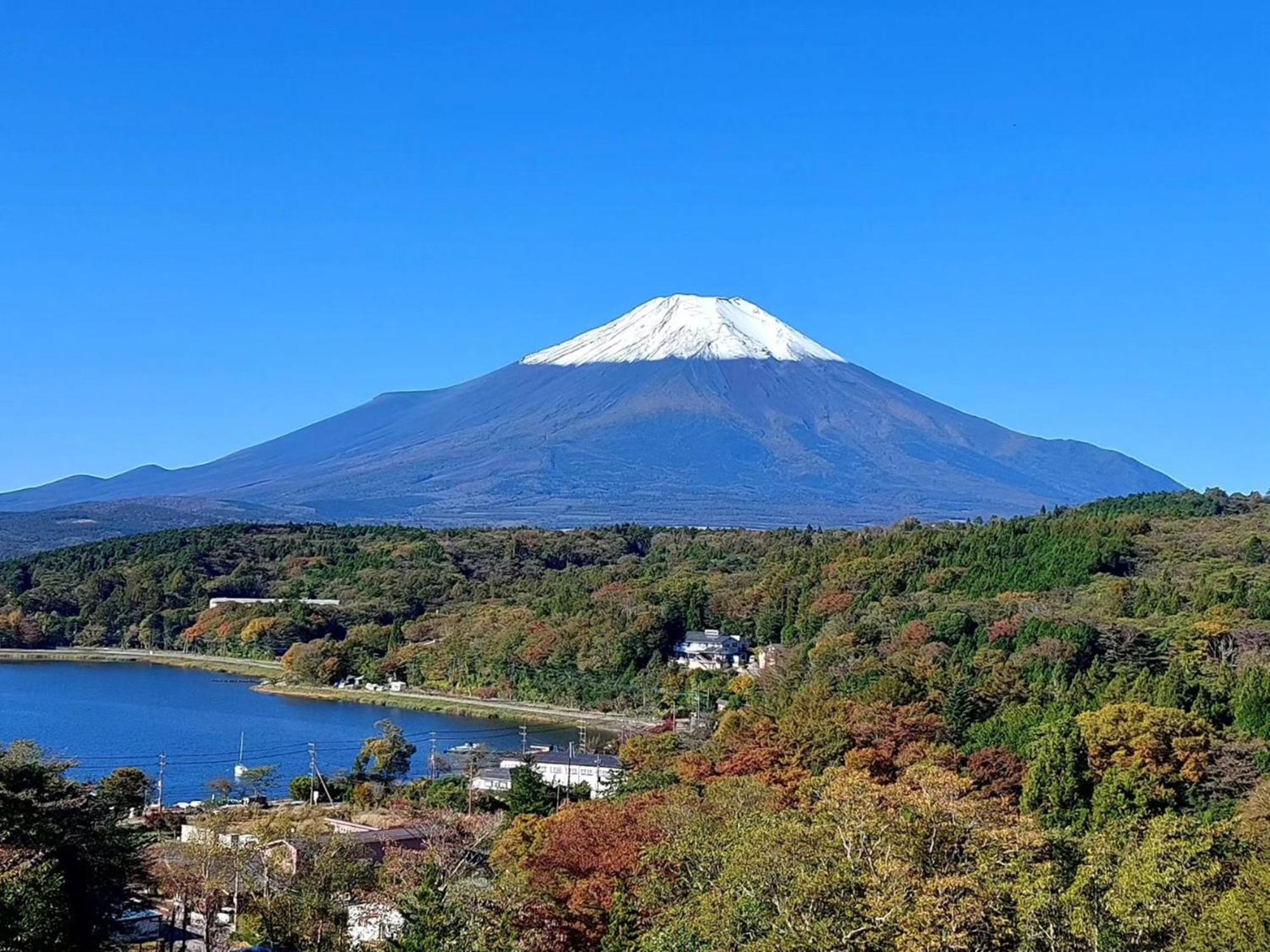 Rokumeikan Hills Yamanakako Exterior photo
