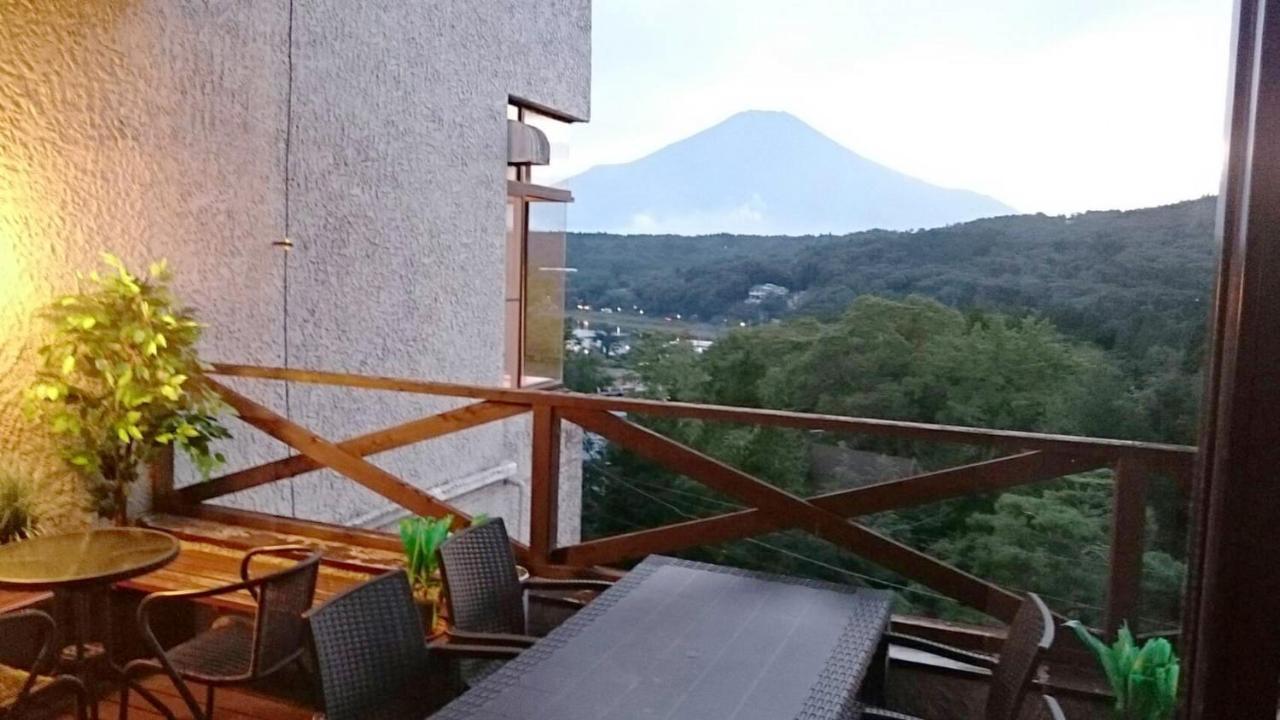 Rokumeikan Hills Yamanakako Exterior photo