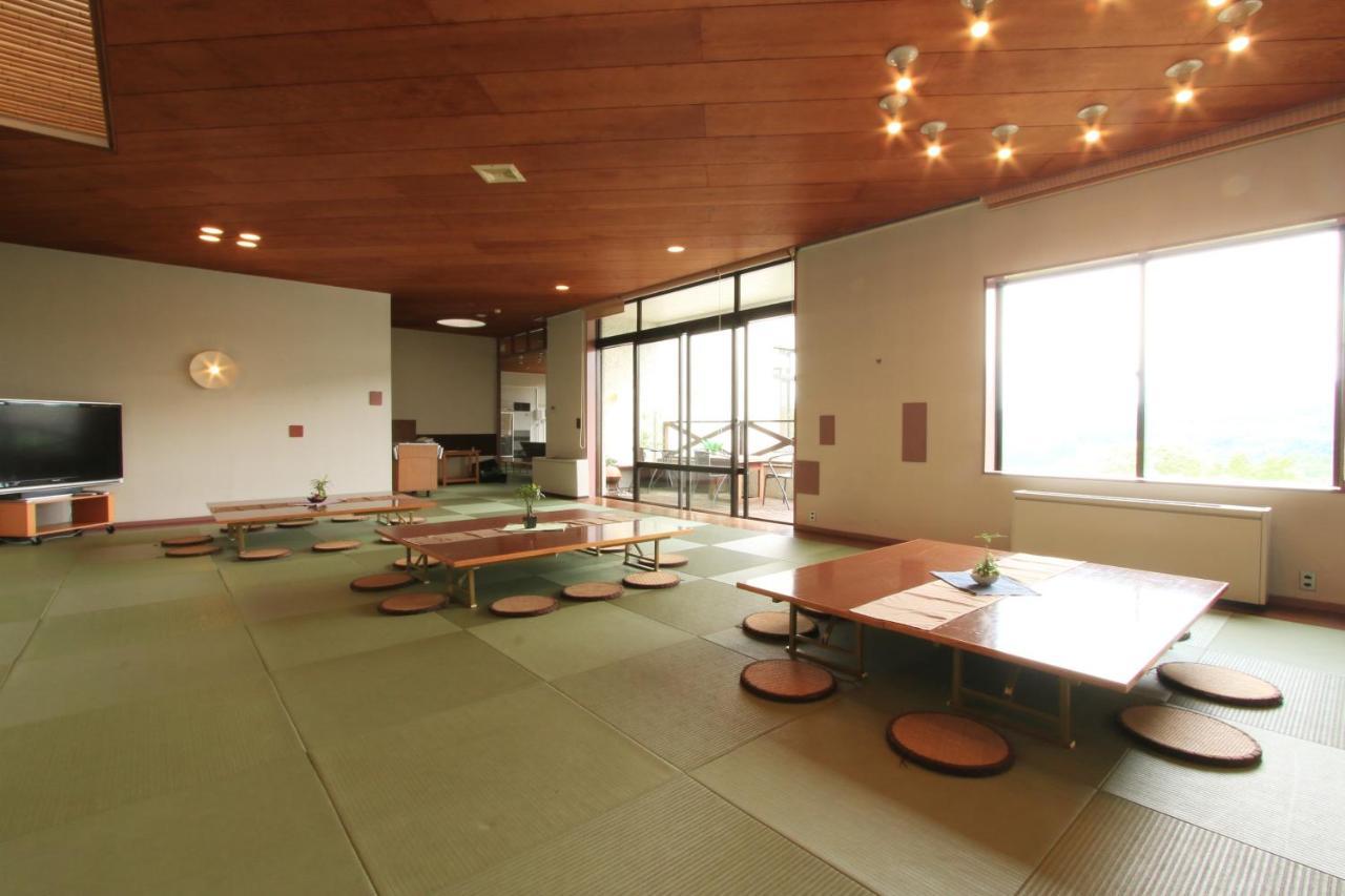 Rokumeikan Hills Yamanakako Exterior photo